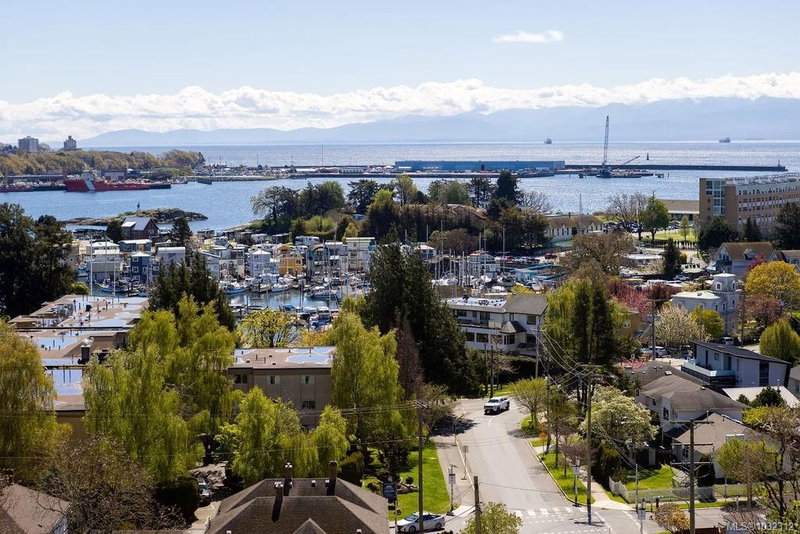 899 Esquimalt Rd #602, Esquimalt, British Columbia