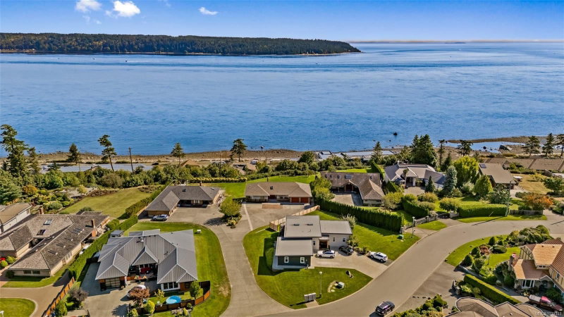 513 Ash St, Campbell River, British Columbia