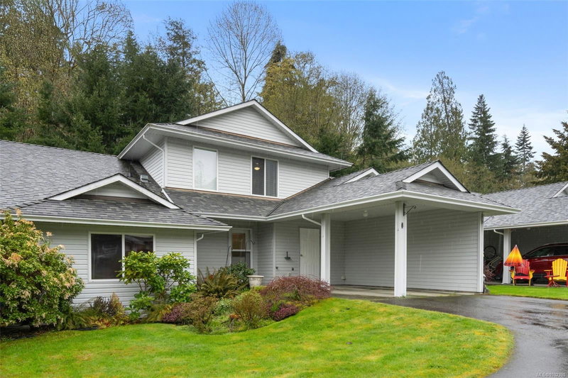 300 Grosskleg Way #8, Lake Cowichan, British Columbia