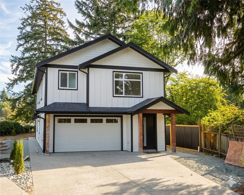 410 Diamond Blvd, Nanaimo, British Columbia