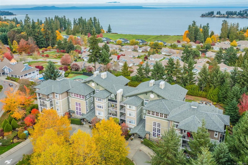 1325 Cape Cod Dr #101, Parksville, British Columbia