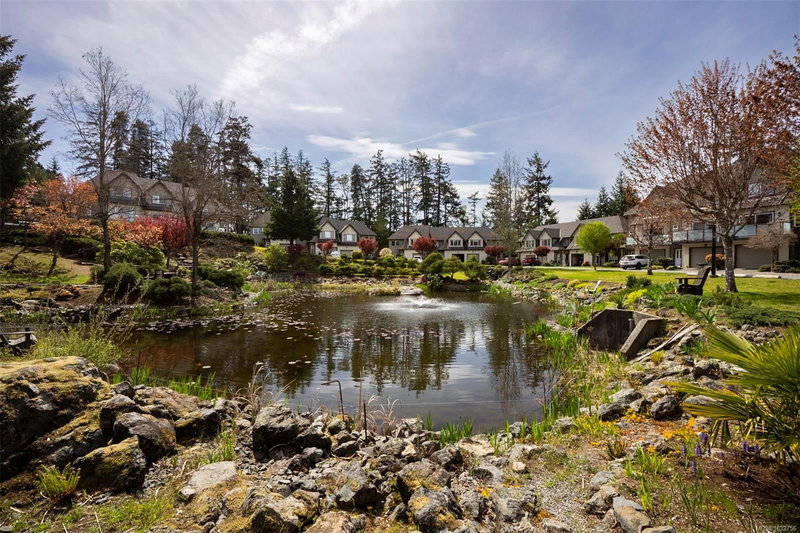 3395 Mariposa Dr, Nanaimo, British Columbia