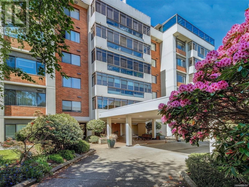 420 Linden Ave #506, Victoria, British Columbia