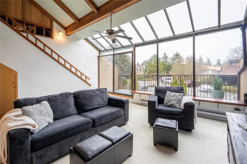 4678 Elk Lake Dr #493D, Saanich, British Columbia