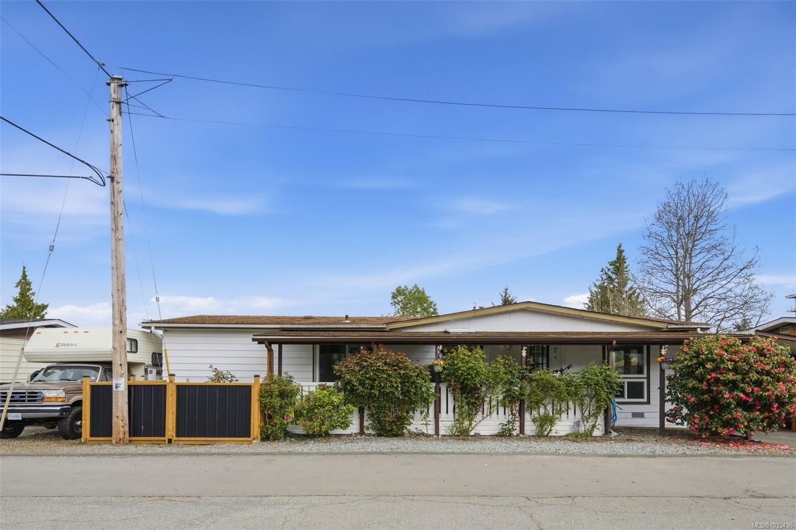 124 Cooper Rd #2