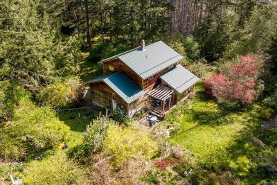 875 Carmichael Rd, Hornby Island
