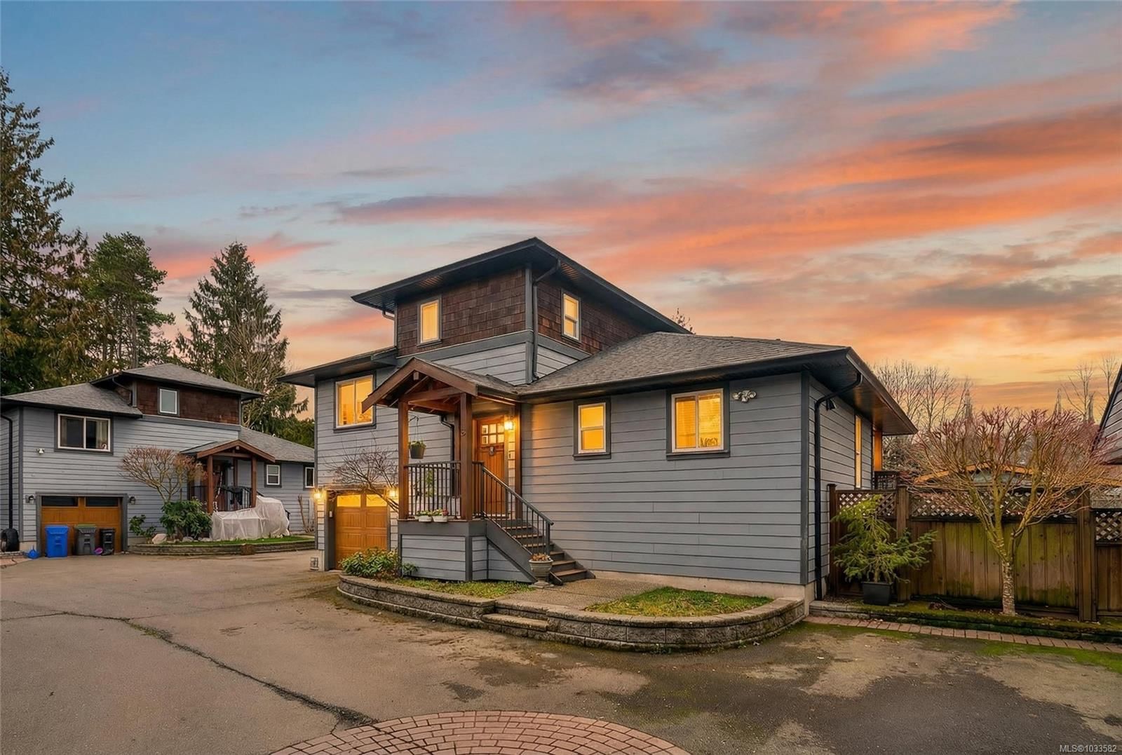{"zip":"V9L 2N2","area":"Duncan, City of","city":"Duncan","state":"BC","country":null,"district":null,"addressKey":"51031lomasroadduncan","streetName":"Lomas","unitNumber":"5","neighborhood":"Du East Duncan","streetNumber":"1031","streetSuffix":"Rd","communityCode":null,"streetDirection":null,"majorIntersection":null,"streetDirectionPrefix":null}