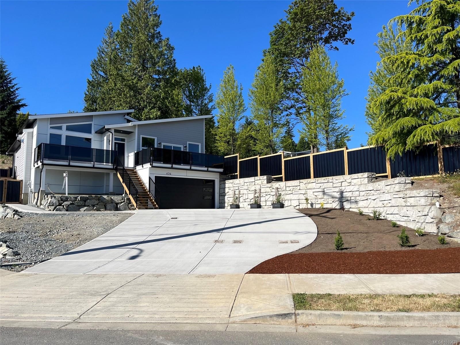 {"zip":"V9G 2C6","area":"Ladysmith, Town of","city":"Ladysmith","state":"BC","country":null,"district":null,"addressKey":"634farrellroadladysmith","streetName":"Farrell","unitNumber":null,"neighborhood":"Du Ladysmith","streetNumber":"634","streetSuffix":"Rd","communityCode":null,"streetDirection":null,"majorIntersection":null,"streetDirectionPrefix":null}