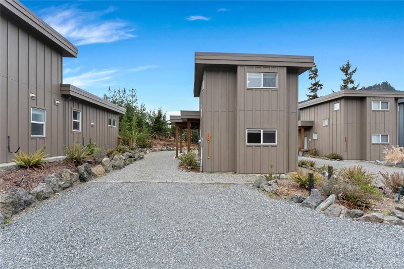 9336 Cabin Way, Lake Cowichan, British Columbia