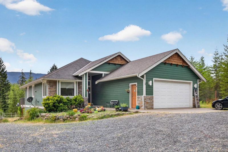5160 Cowichan Lake Rd, Duncan, British Columbia