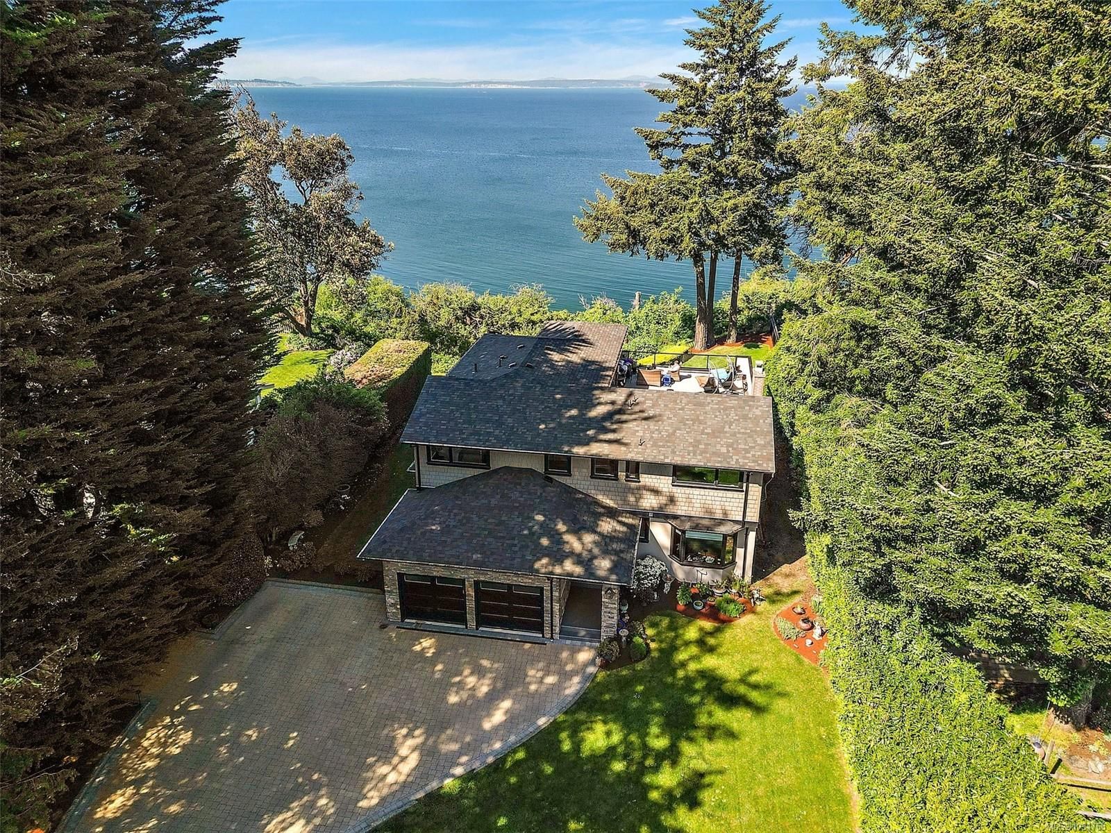 {"zip":"V8N 3K5","area":"Capital Regional District","city":"Saanich","state":"BC","country":null,"district":null,"addressKey":"4561bissendenplacesaanich","streetName":"Bissenden","unitNumber":null,"neighborhood":"SE Gordon Head","streetNumber":"4561","streetSuffix":"Pl","communityCode":null,"streetDirection":null,"majorIntersection":null,"streetDirectionPrefix":null}