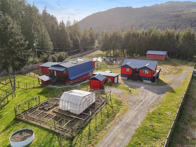 2945 Laverock Rd, Shawnigan Lake, British Columbia