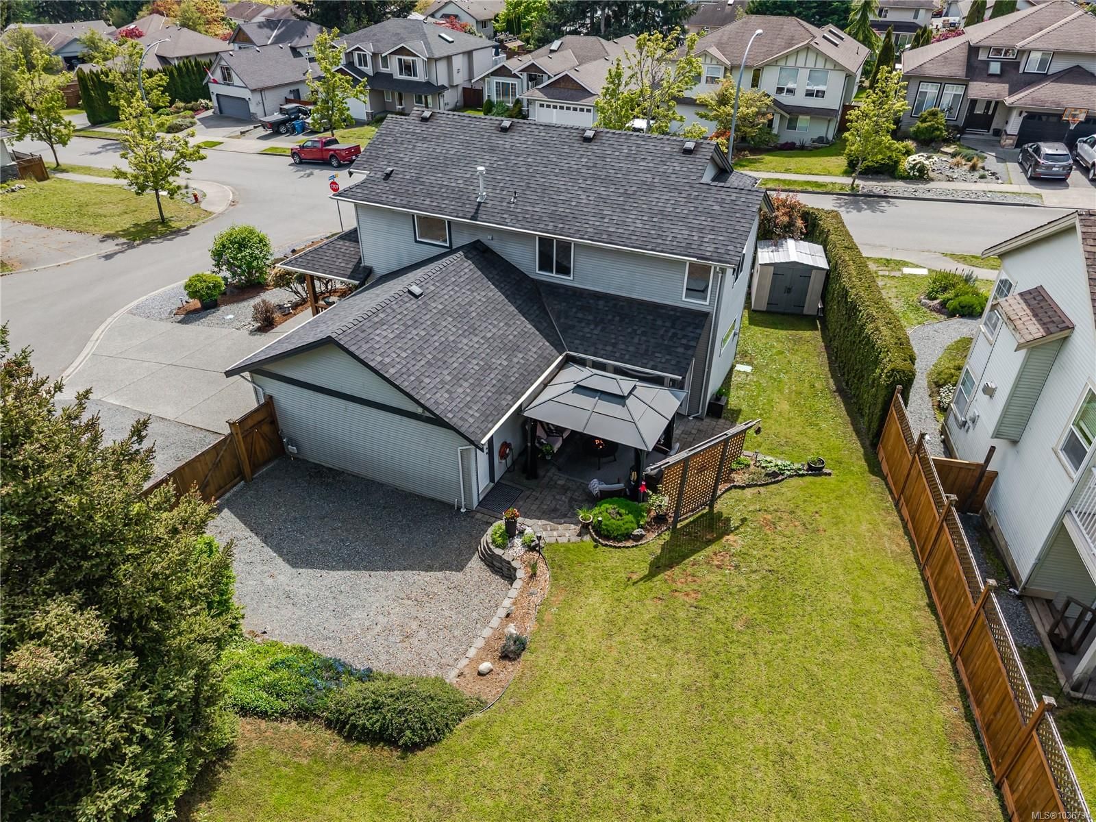 1725 Mossy Pl property photo