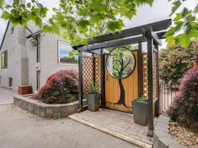164 St. Giles St, View Royal