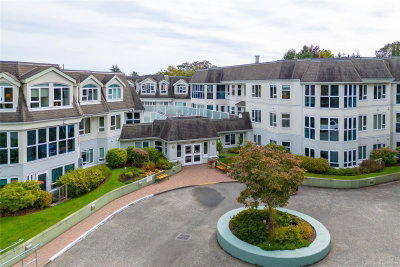 #313 – 1521 Church Ave, Saanich