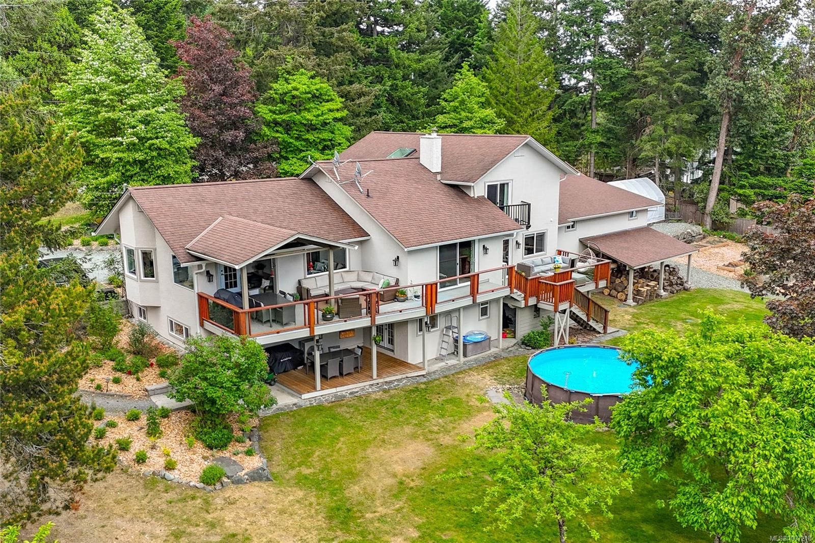 {"zip":"V0R 1K4","area":"North Cowichan, Municipality of","city":"Chemainus","state":"BC","country":null,"district":null,"addressKey":"3729panoramacrescentchemainus","streetName":"Panorama","unitNumber":null,"neighborhood":"Du Chemainus","streetNumber":"3729","streetSuffix":"Cres","communityCode":null,"streetDirection":null,"majorIntersection":null,"streetDirectionPrefix":null}