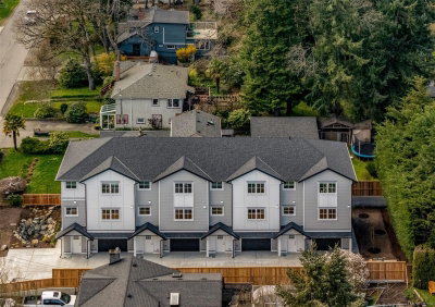 #1 – 990 McBriar Ave, Saanich