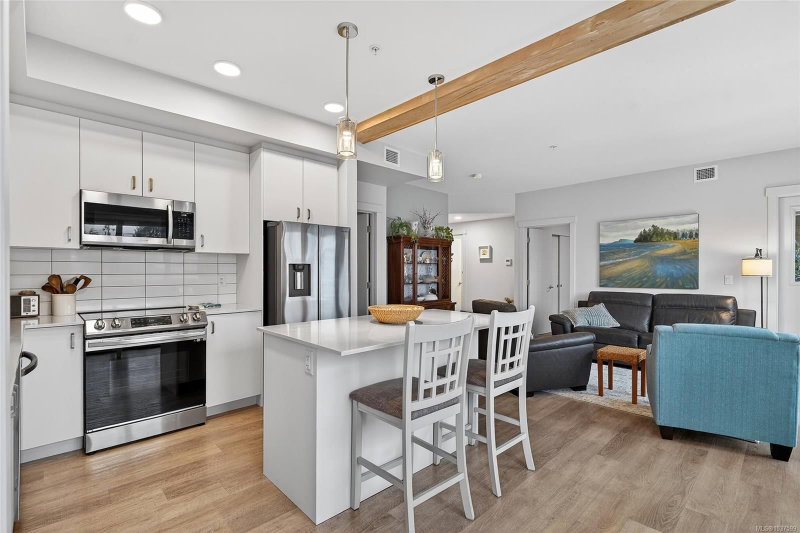 120 Jensen Ave W ##202, Parksville, British Columbia