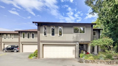 #1 – 946 Selkirk Ave, Esquimalt