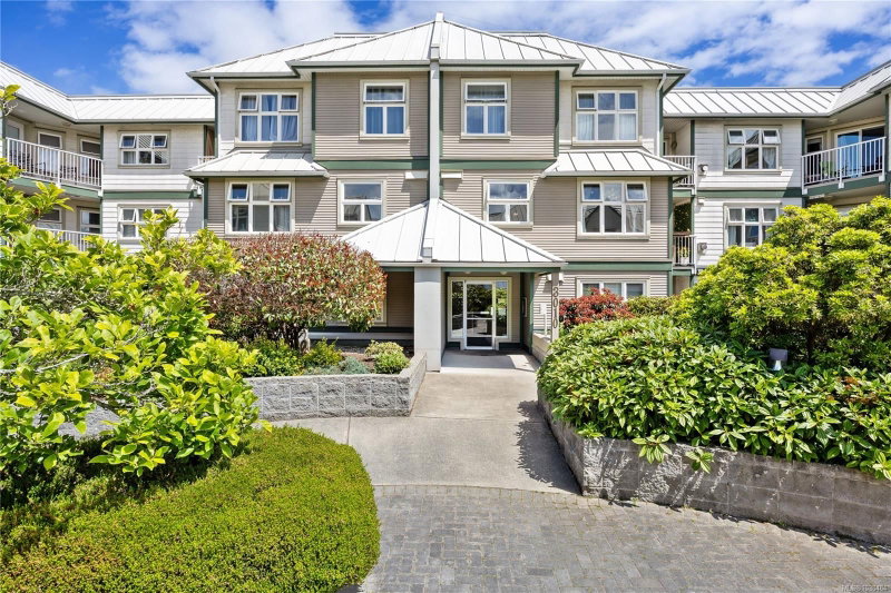 3010 Washington Ave ##212, Victoria, British Columbia