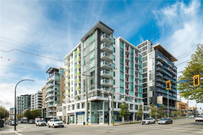 #104/105 – 1090 Johnson St, Victoria