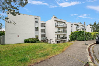 #211 – 290 Regina Ave, Saanich