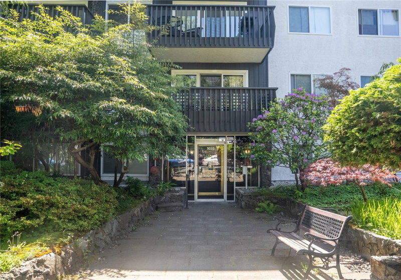 1035 Mcclure St ##308, Victoria, British Columbia