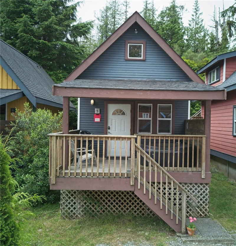 1028 Tyee Terr ##5, Ucluelet, British Columbia
