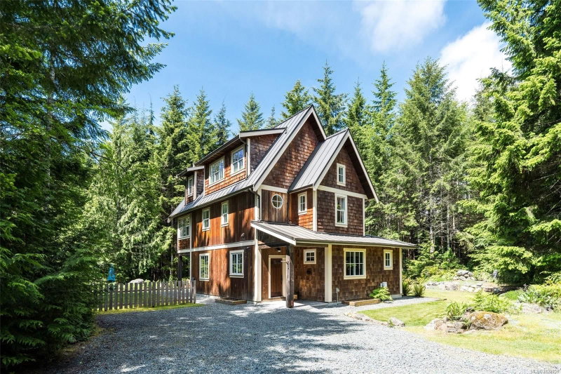 3890 Trailhead Dr, Sooke, British Columbia