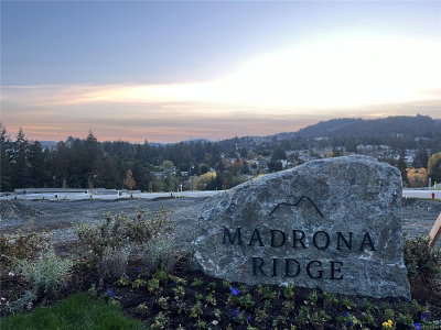 702 Madrona Ridge, Langford