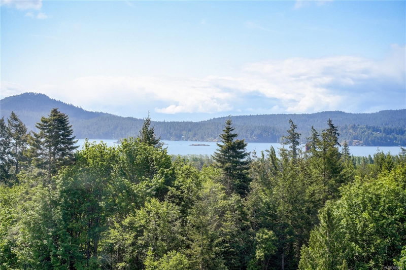 2056 Gladys Pl, Sooke, British Columbia