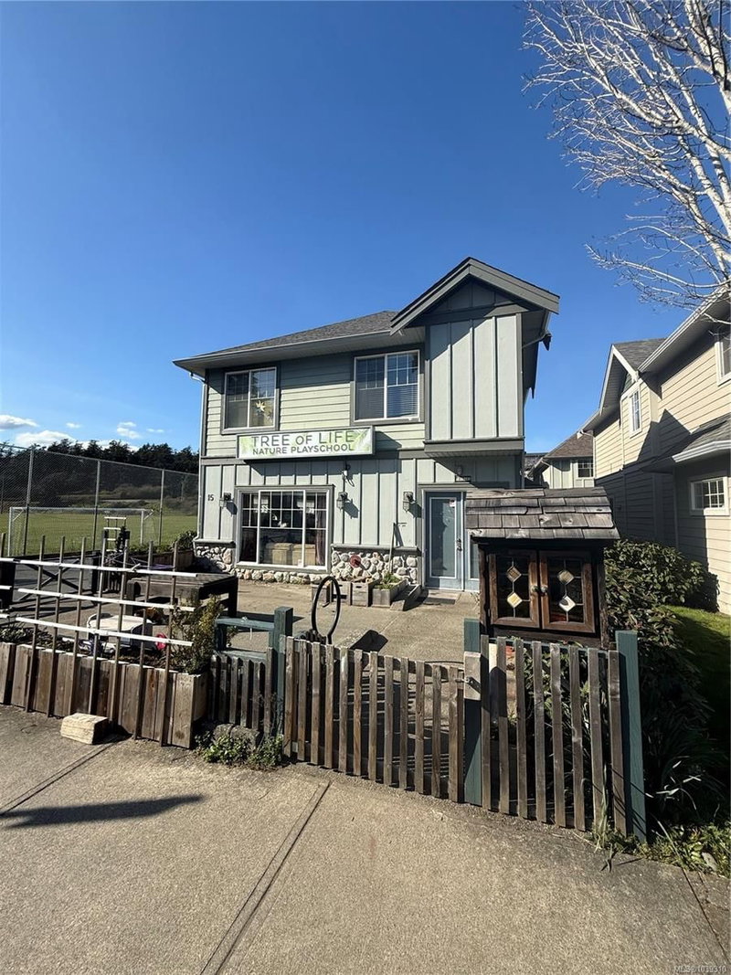 1182 Colville Rd ##15, Esquimalt, British Columbia