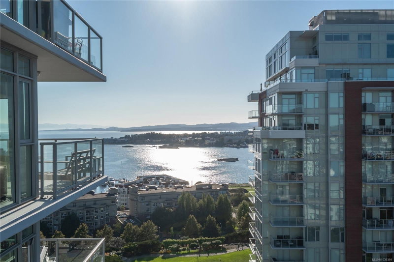83 Saghalie Rd ##1404, Victoria, British Columbia