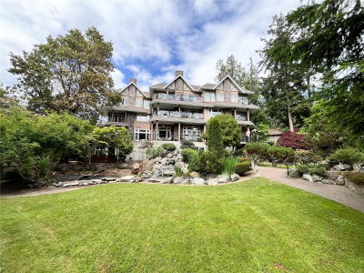 #206 – 2326 Harbour Rd, Sidney