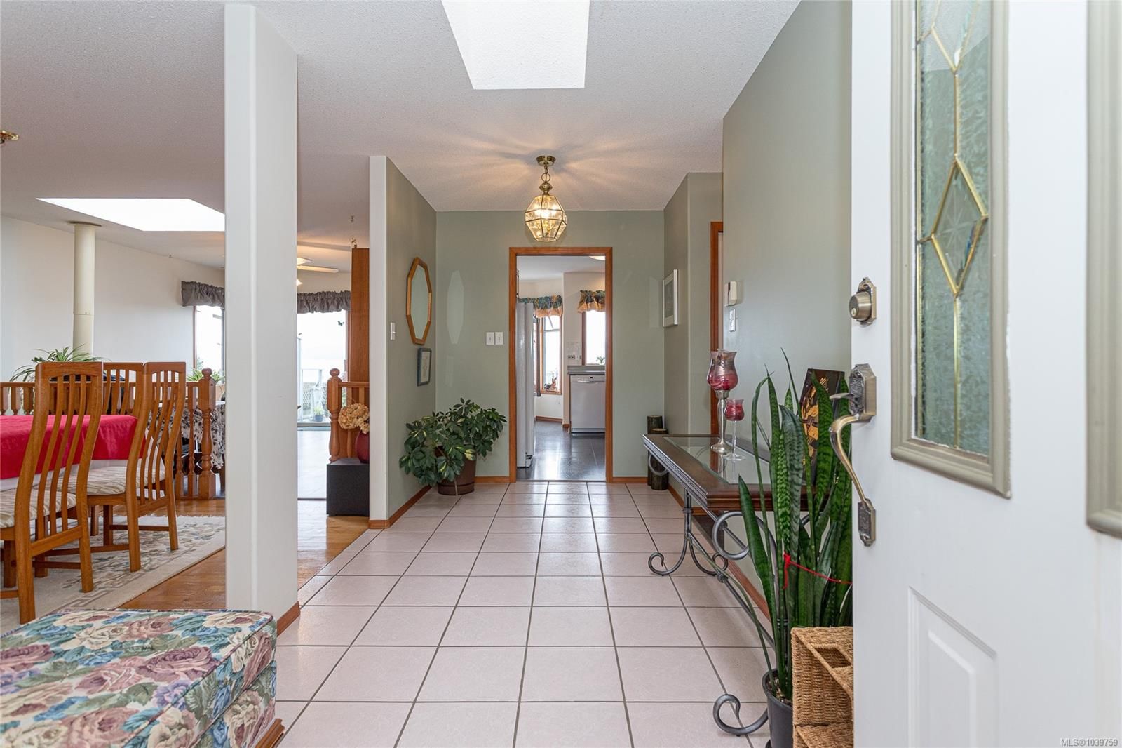 4938 Bella Vista Cres property photo