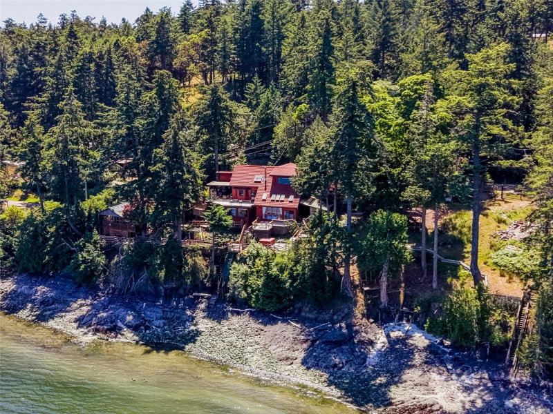 7911 Bedwell Dr, Pender Island, British Columbia