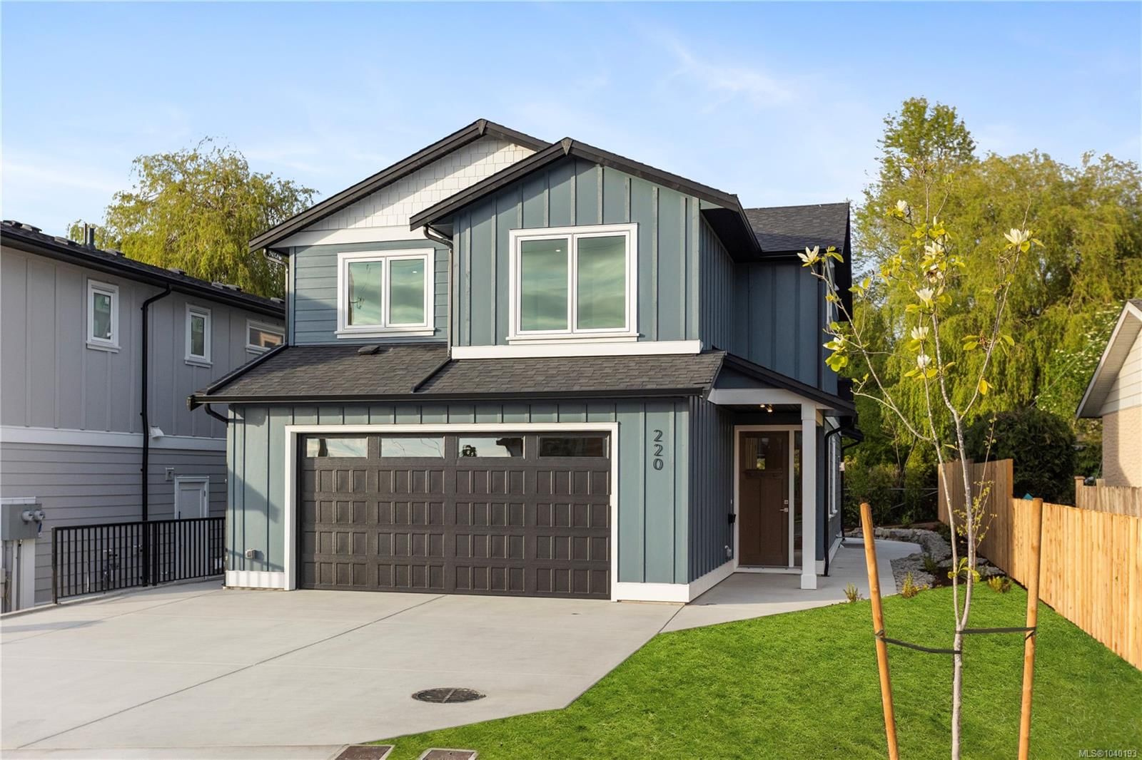 220 Kamloops Ave