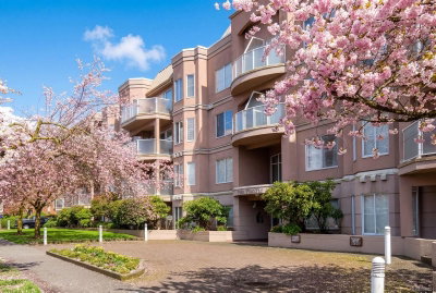 #215 – 405 Quebec St, Victoria