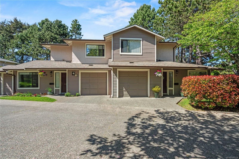 1309 Mckenzie Ave ##18, Saanich, British Columbia