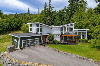 4772 Rocky Point Rd, Metchosin