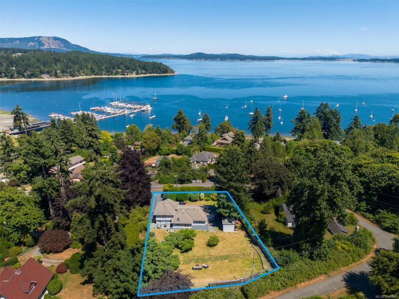 2618 Mill Bay Rd, Mill Bay, British Columbia