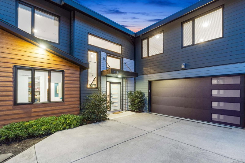 210 Crestline Terr, Nanaimo, British Columbia