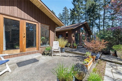 112 Cairns Pl, Salt Spring