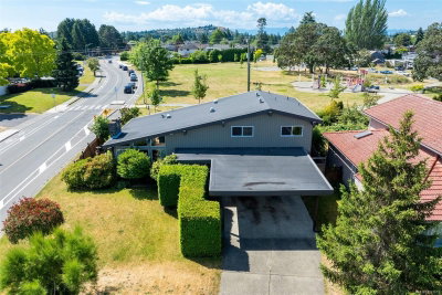 4070 Larchwood Dr, Saanich