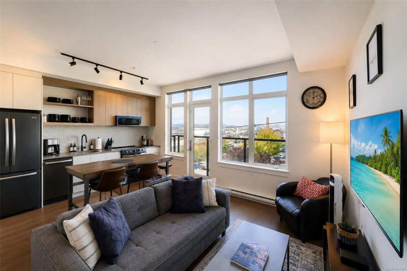 515 Chatham St ##415, Victoria, British Columbia