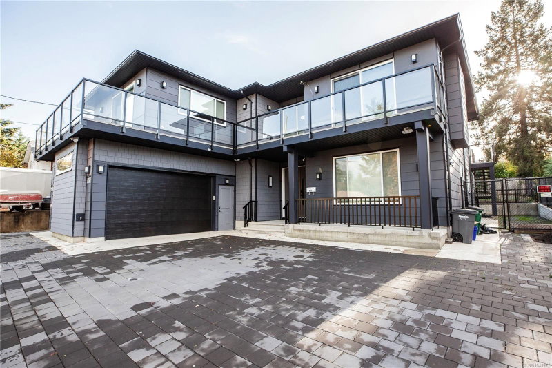 741 Snowdrop Ave, Saanich, British Columbia
