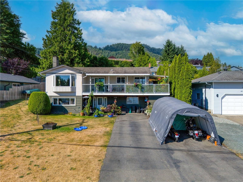 420 Strang Dr, Ladysmith, British Columbia