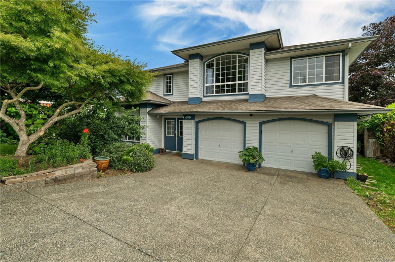 688 Hudson Rd, Campbell River, British Columbia