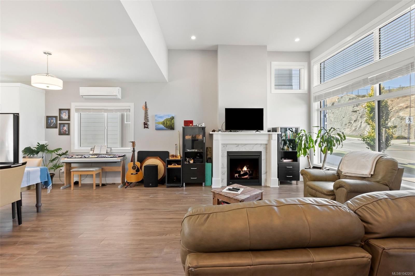 2911 Constellation Ave property photo