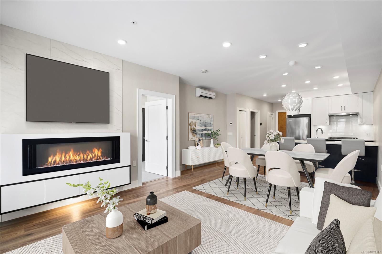 #301 – 747 Travino Lane, Saanich